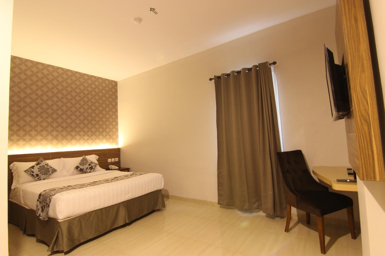 Grand Amira Hotel Solo, Azana Hotels Collection Zewnętrze zdjęcie
